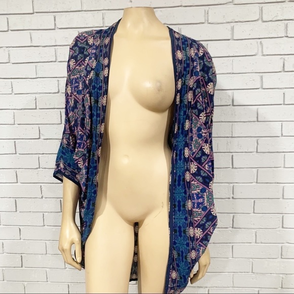 Anthropologie Women’s Feathers by Tolani Kimono - Picture 7 of 8